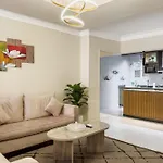 The Hospitable 2Bdr Apt 5 Min From Cai Airport