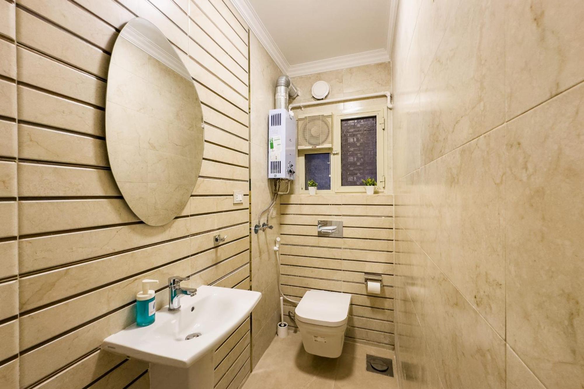 Apartment The Hospitable 2bdr 5 Min From Cai Airport *
