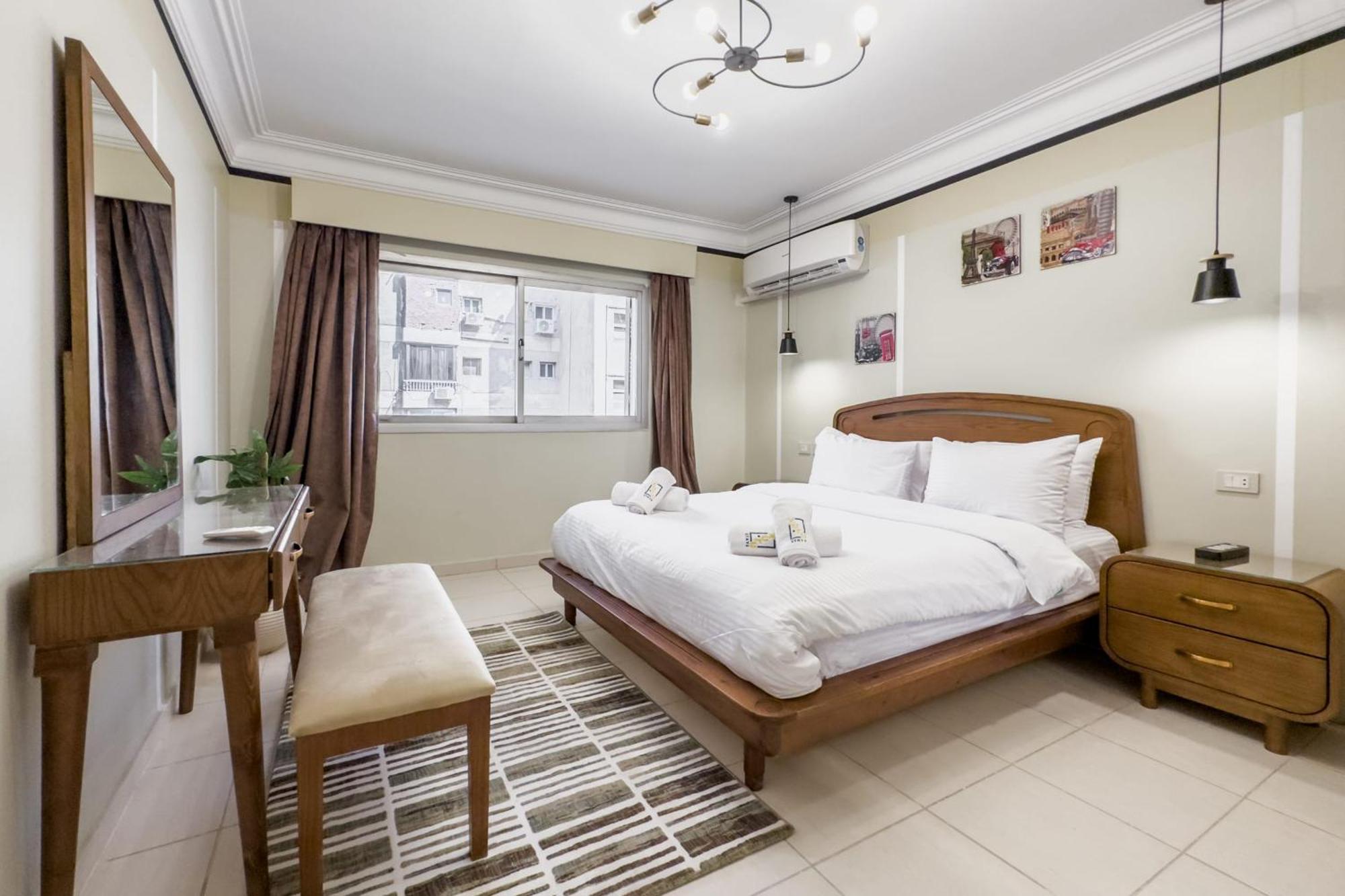 Apartment The Hospitable 2bdr 5 Min From Cai Airport *